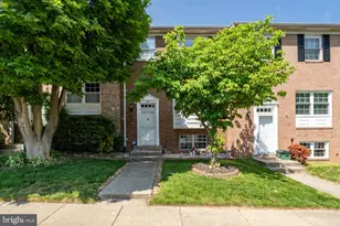 89 Travis Ct, Gaithersburg, MD 20879 - Photo 1