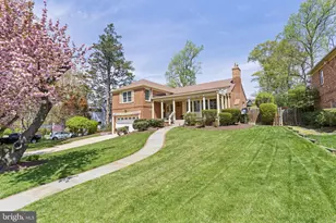7211 Radnor Rd, Bethesda, MD 20817 - Photo 1