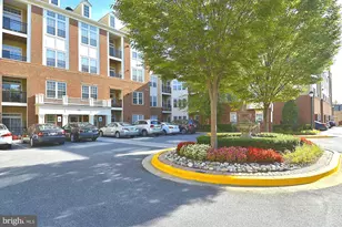 701 Fallsgrove Dr, Rockville, MD 20850 - Photo 1