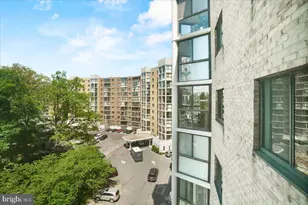 15107 Interlachen Dr, Silver Spring, MD 20906 - Photo 1