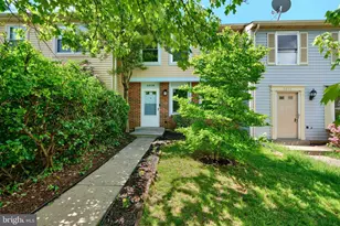 8838 Cross Country Pl, Gaithersburg, MD 20879 - Photo 1