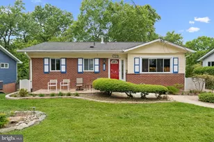 709 Harrington Rd, Rockville, MD 20852 - Photo 1