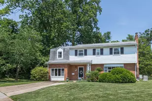 6115 Lone Oak Dr, Bethesda, MD 20817 - Photo 1