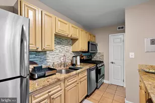 5200 Crossfield Ct, Rockville, MD 20852 - Photo 1