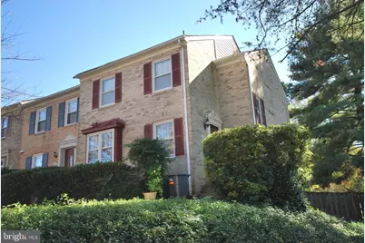 10212 Arizona Circle #14, Bethesda, MD 20817 - Photo 1