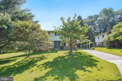 882 Diamond Drive, Gaithersburg, MD 20878 - Photo 1