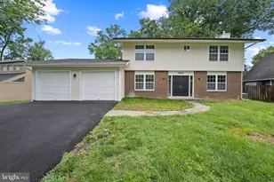 18624 Queen Elizabeth Dr, Brookeville, MD 20833 - Photo 1