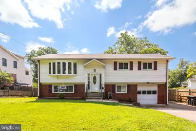 11821 Charen Lane, Potomac, MD 20854 - Photo 1