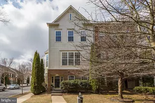 441 Leaning Oak St, Gaithersburg, MD 20878 - Photo 1