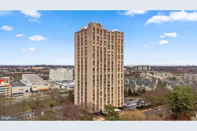 9701 Fields Road #1202, Gaithersburg, MD 20878 - Photo 1