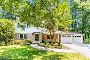 31 Cullinan Dr, Gaithersburg, MD 20878 - Photo 1