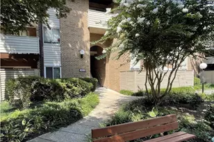 19319 Club House Rd, Montgomery Village, MD 20886 - Photo 1