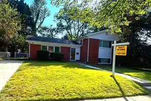 9616 Singleton Dr, Bethesda, MD 20817 - Photo 1