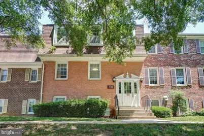 732 Quince Orchard Boulevard #201, Gaithersburg, MD 20878 - Photo 1