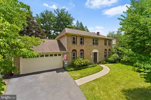 2 Hastings Cir, Rockville, MD 20850 - Photo 1