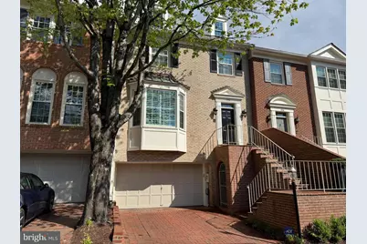 7904 Quarry Ridge Way, Bethesda, MD 20817 - Photo 1