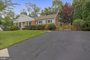 44 Orchard Wy N, Rockville, MD 20854 - Photo 1