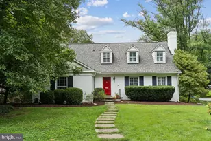 10016 E Bexhill Dr, Kensington, MD 20895 - Photo 1