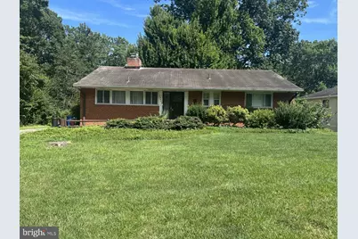 10225 Farnham Drive, Bethesda, MD 20814 - Photo 1