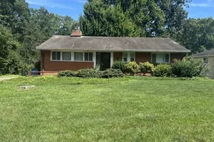 10225 Farnham Dr, Bethesda, MD 20814 - Photo 1