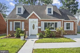 1005 Navahoe Dr, Silver Spring, MD 20903 - Photo 1