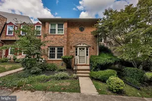 7603 Heatherton Ln, Potomac, MD 20854 - Photo 1