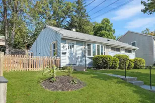 1204 Parrish Dr, Rockville, MD 20851 - Photo 1