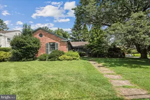 7201 Marbury Rd, Bethesda, MD 20817 - Photo 1