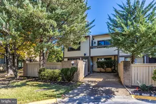 18113 Kilrush Ct, Gaithersburg, MD 20886 - Photo 1