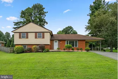 18724 Bloomfield Road, Olney, MD 20832 - Photo 1