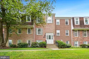 706 Quince Orchard Blvd, Gaithersburg, MD 20878 - Photo 1