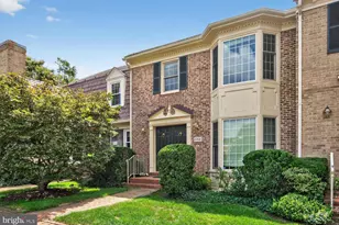 10708 Brewer House Rd, Rockville, MD 20852 - Photo 1