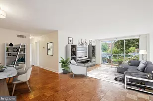 4977 Battery Ln, Bethesda, MD 20814 - Photo 1