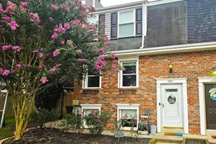 17677 Kohlhoss Rd, Poolesville, MD 20837 - Photo 1