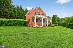 8724 Hawkins Creamery Rd, Gaithersburg, MD 20882 - Photo 1