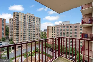 1220 Blair Mill Rd, Silver Spring, MD 20910 - Photo 1