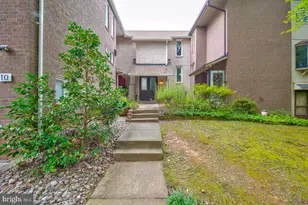 9 Guy Ct, Rockville, MD 20850 - Photo 1