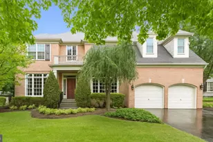 10914 Larkmeade Ln, Potomac, MD 20854 - Photo 1