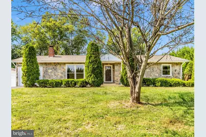 18004 Muncaster Road, Rockville, MD 20855 - Photo 1