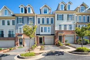 709 Glouster Knoll Dr, Silver Spring, MD 20901 - Photo 1