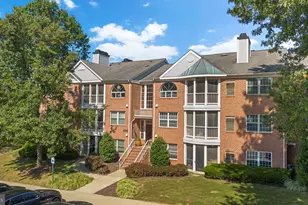 800 Amber Tree Ct, Gaithersburg, MD 20878 - Photo 1