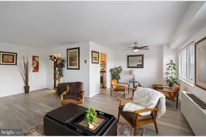 1111 University Boulevard W #817, Silver Spring, MD 20902 - Photo 1