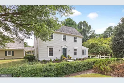 301 Fairgrove Terrace, Gaithersburg, MD 20877 - Photo 1