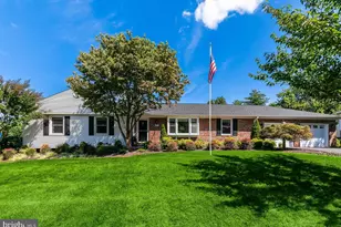 17505 Cherokee Ln, Olney, MD 20832 - Photo 1