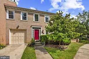 7401 Crestberry Ln, Bethesda, MD 20817 - Photo 1