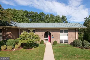 3272 Gleneagles Dr, Silver Spring, MD 20906 - Photo 1