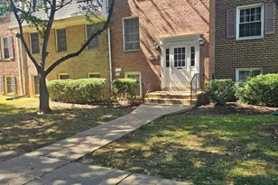 788 Quince Orchard Blvd #101, Gaithersburg, MD 20878 - Photo 1