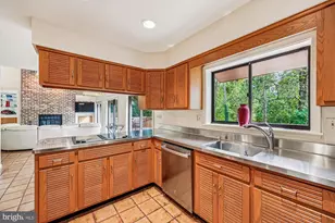 9728 Watts Branch Dr, Rockville, MD 20850 - Photo 1