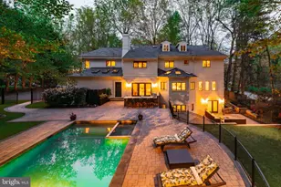 9200 Hollyoak Dr, Bethesda, MD 20817 - Photo 1