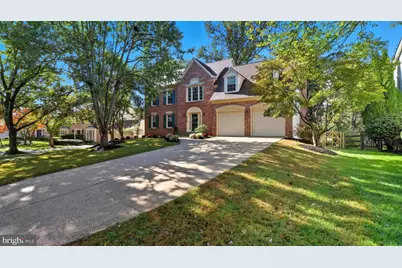 913 White Pine Place, Potomac, MD 20854 - Photo 1